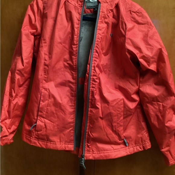 Sport CB drawstring hooded red rain jacket, size M, zip pockets - Picture 2 of 6